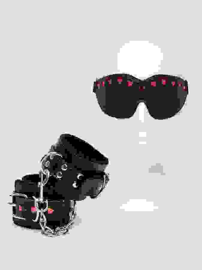 Bondage Boutique Heart Blindfold and Cuff set (2 pieces), Black, hi-res